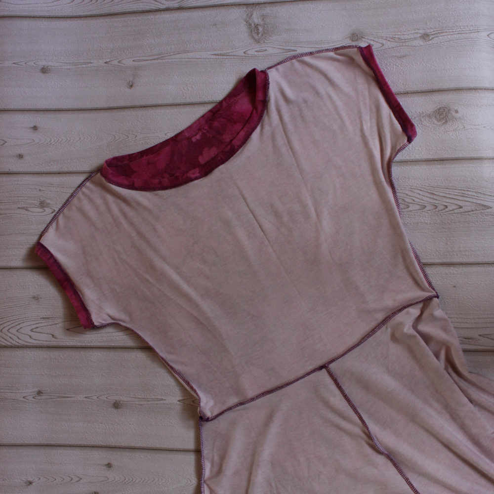 rosa Jerseykleid aus der Faschion Style